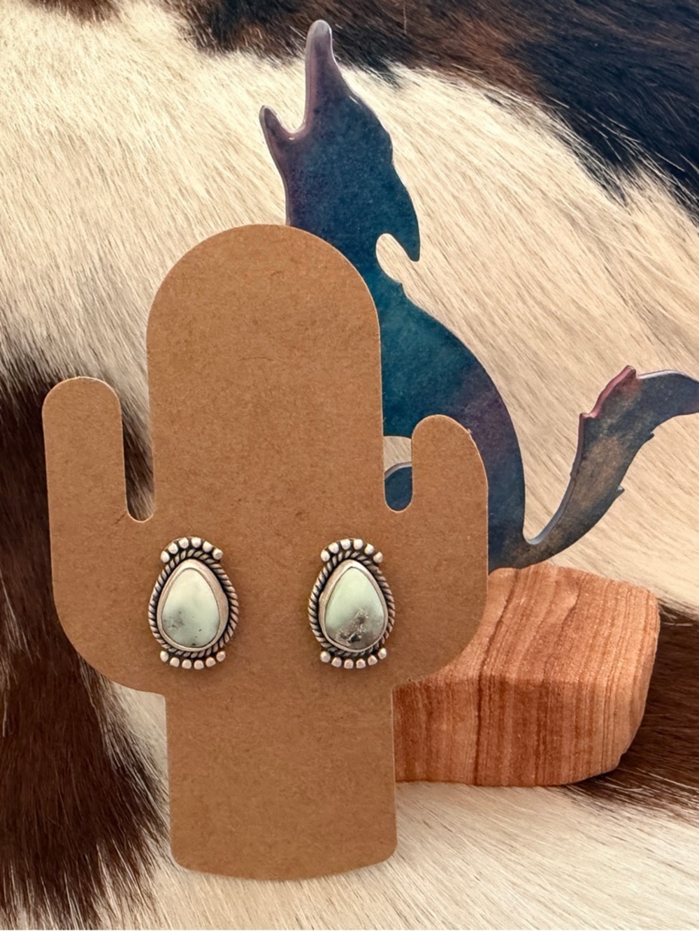 ❤️ Paloma Variscite Navajo Style Brushed Sterling Stud Earrings Closed Back